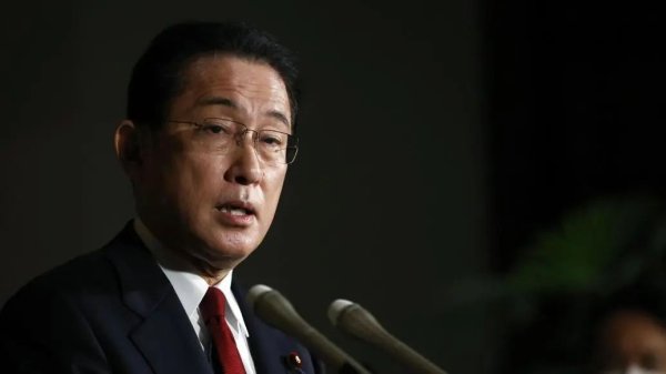 股票私募网 岸田文雄弃选辞任，下一任日本首相会是谁